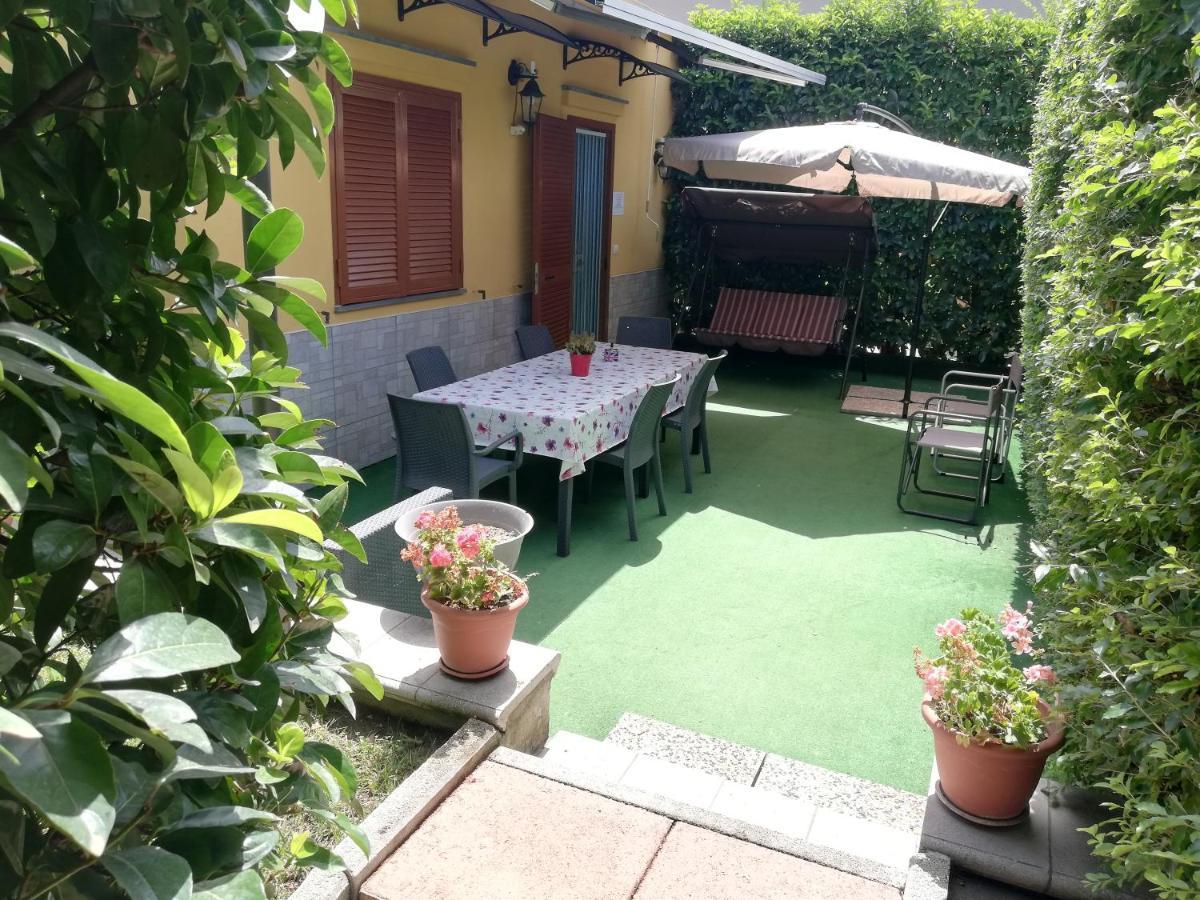 Rosa Couette-café SantʼAntonio Abate